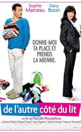 De l'autre côté du lit poster